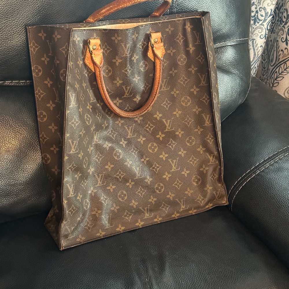Louis Vuitton Bag